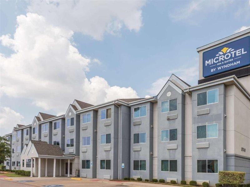 Microtel Inn & Suites By Wyndham Ft. Worth North/At Fossil Φορτ Γουόρθ Εξωτερικό φωτογραφία