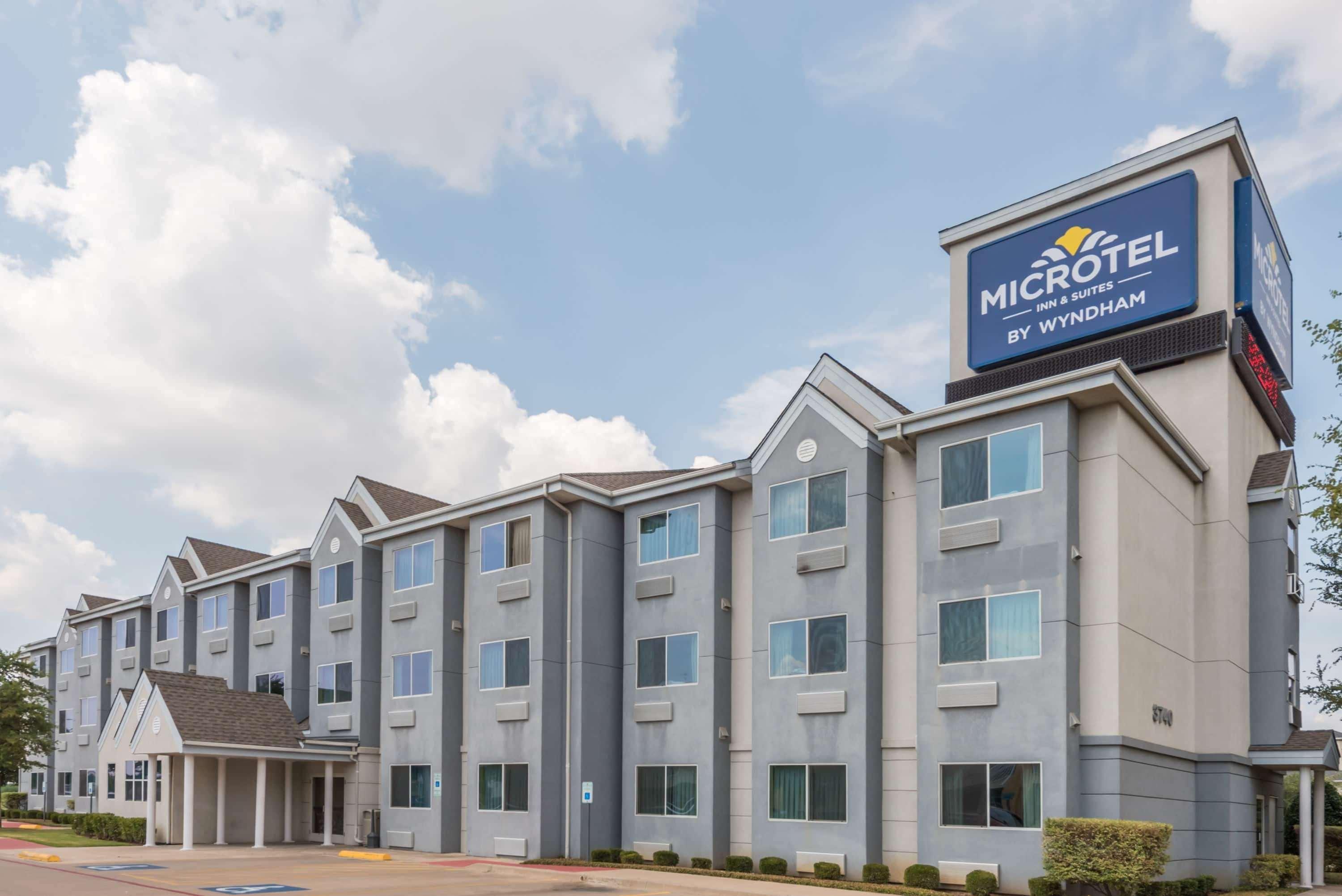 Microtel Inn & Suites By Wyndham Ft. Worth North/At Fossil Φορτ Γουόρθ Εξωτερικό φωτογραφία